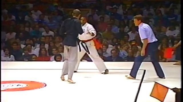 Vernon Owens Vs. Matt Adams (14/04/1990)