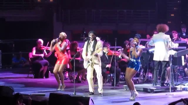 Nile Rodgers and Chic  - "Le Freak" Live at Verizon Arena 2014