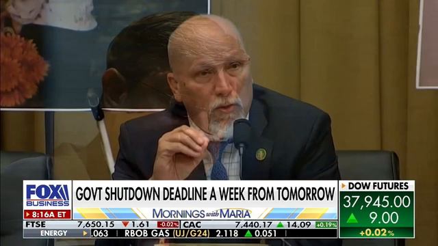 'It's outrageous' – Sen. Braun on Biden's border failures