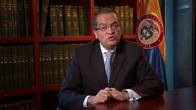 US Television - Colombia - Interview with former Minister of the Interior