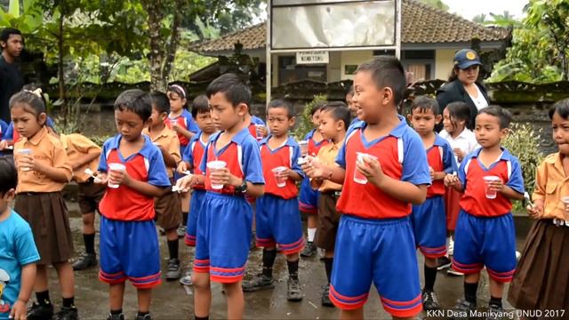 MARI SIKAT GIGI! Belajar cara sikat gigi yang baik dan benar sejak dini