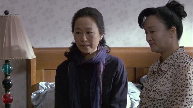 為了不讓妻子出門工作，婆婆費盡心機，結果丈母娘1招解決所有問題！