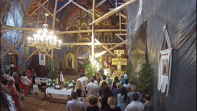 Свята Літургія (12:00) у храмі св. влкмч. Юрія Переможця 20 червня 2021 р. Б.