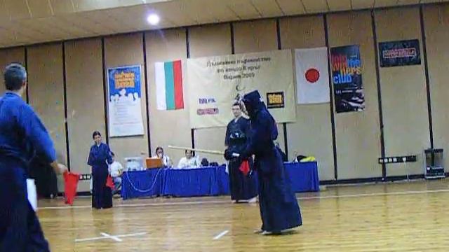 Kalin Terziev / Musso/  vs Elenko Todorov / Bushido / red