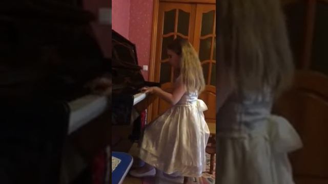 Ситниченко Еліна, 1 категорія, Ж. Колодуб «Бугі-вугі», Л.ван Бетховен «До Елізи»