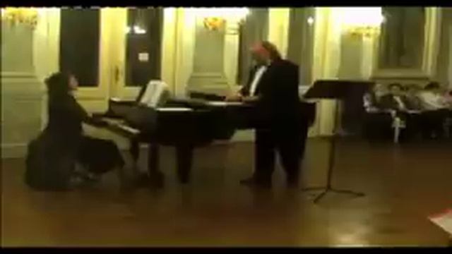 Anjelika Akbar(Piano) - Arda Aydogan(bass) with Russian Lyrics by A.Akbar