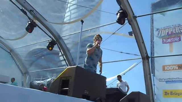 Thomas Berge Ieder Moment bij Fanzone Toppers in Concert 24-5-2015