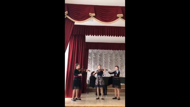О. Гоноболін Лютий (Колискова Хурделиці)/Johann Sebastian Bach Gavotte From The Suite For Orchestra