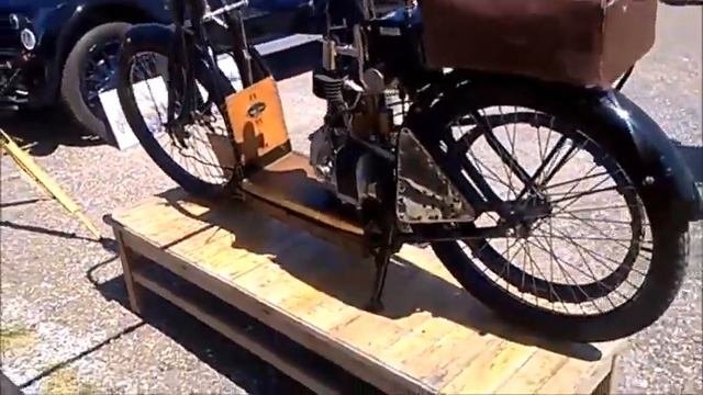 Veteran Motor Bike at Frederikshavn Marina   Elleham 1907