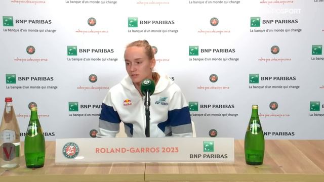 Elena Rybakina (WD) v Sara Sorribes Tormo