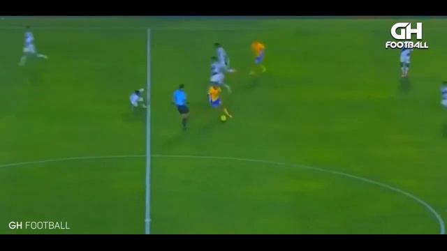 EDUARDO VARGAS - GOALS AND SKILLS - 2017