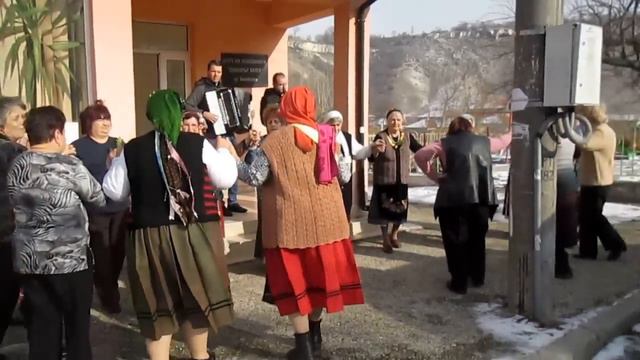 Бабинден в Белослав Хайде на хорото!