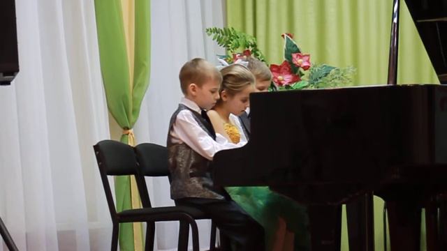 "С Днем рождения" Тріо Богданова М. - Землянський С.-Вороненко О.