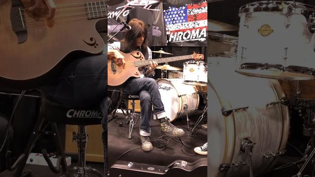 NAMM 2020 - Rudy Sarzo Sawtooth Acoustic Bass Demo - Metal Magnitude