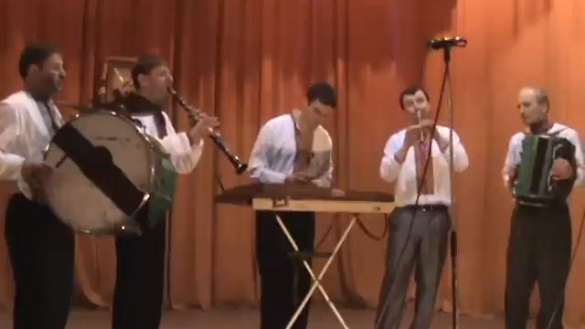 Троїсті музики -  Гуцульські співанки