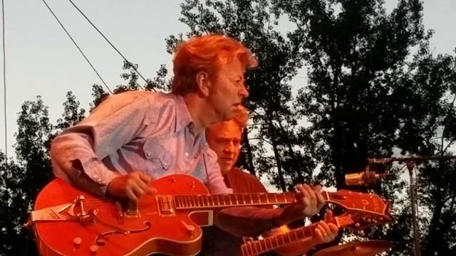 Slow down/Folsom Prison. Brian Setzer live