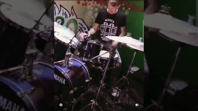 Саундчек в пабе Harats. Drum Solo.