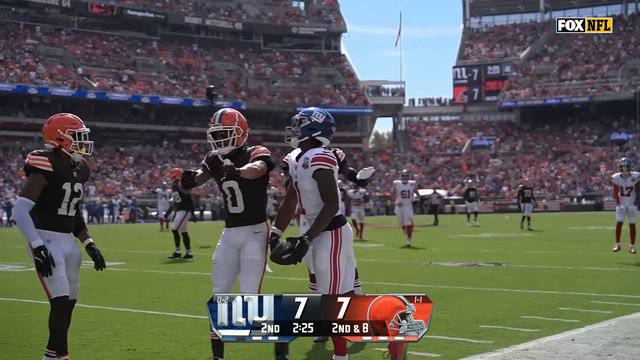 Malik Nabers Mosses Browns DB for 28-yard catch