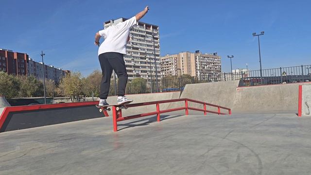 Fs board в новом скейт парке в Гольяново