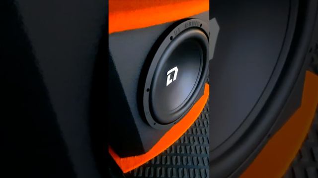 Добавим BASS активный сабвуфер DL Audio Barracuda 12A