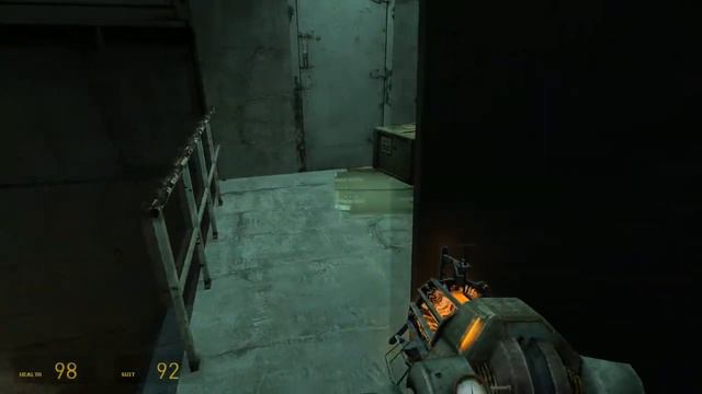 Lets Play Half-Life 2 Part 10 - Playing with Dog