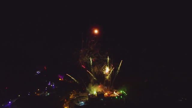 Фейерверк для Ольги Бузовой под ее трек 🎆
