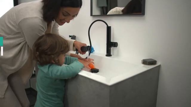 Смесители Hansgrohe Finoris 230 2jet и 110 для раковины