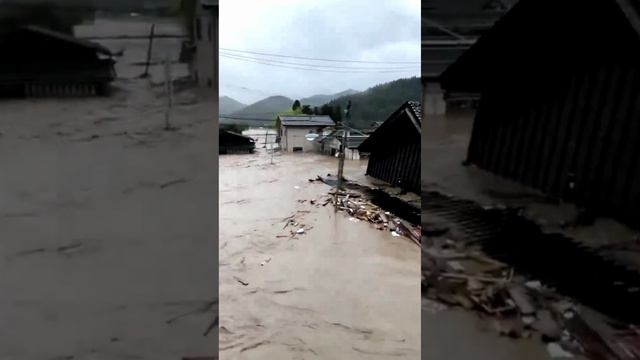 Затопленные дома в Японии