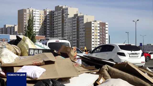 ЖИТЕЛИ ОРЕНБУРГА ЖАЛУЮТСЯ НА СТИХИЙНЫЕ СВАЛКИ ВО ДВОРАХ