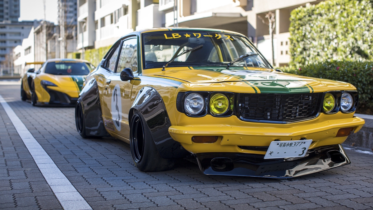 INNO 64 Mazda RX-3 LBWK SAVANNA