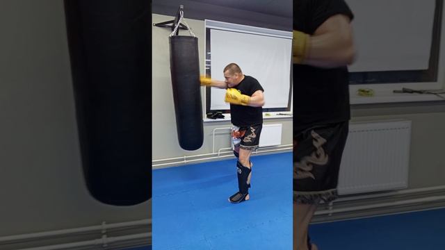 клуб PITBULL
прошлись по CrossFit для Muay Thai