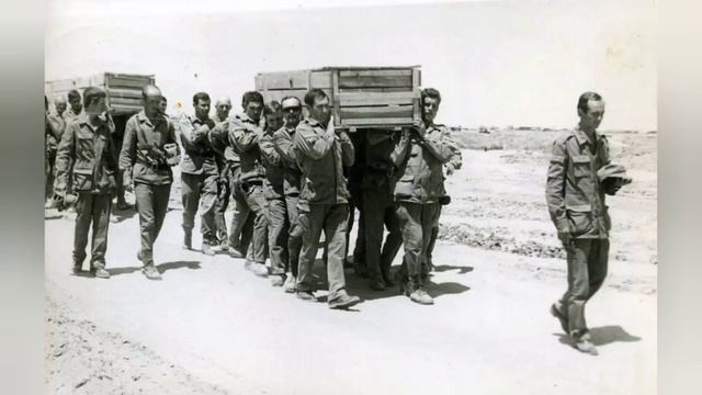 ''DESERTERS AND DESERTERS'' HOW AFGHAN MUJAHEDINS RECRUITE SOVIET FIGHTERS