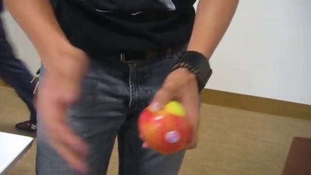 How To Crack An Apple in Half (With Your Bare Hands)