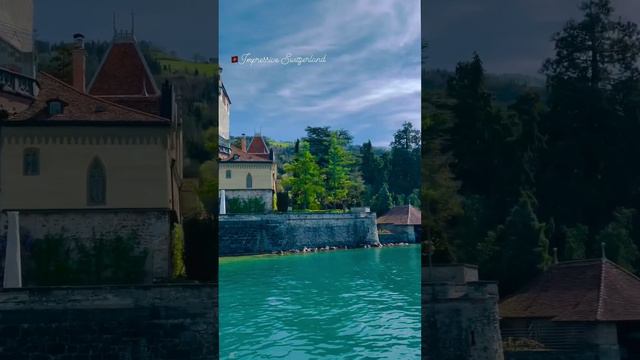 🏰 Замок Оберхофен, расположенный в одноименном городке Швейцарии, на берегу живописного Тунского...