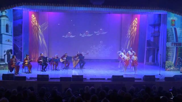 Ансамбль "Комильфо"  -  "В ожидании праздника"