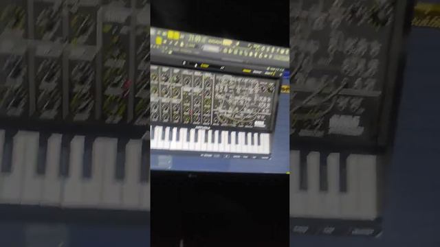 3 korg ms-20