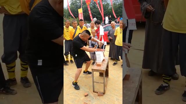 Iron palm qigong