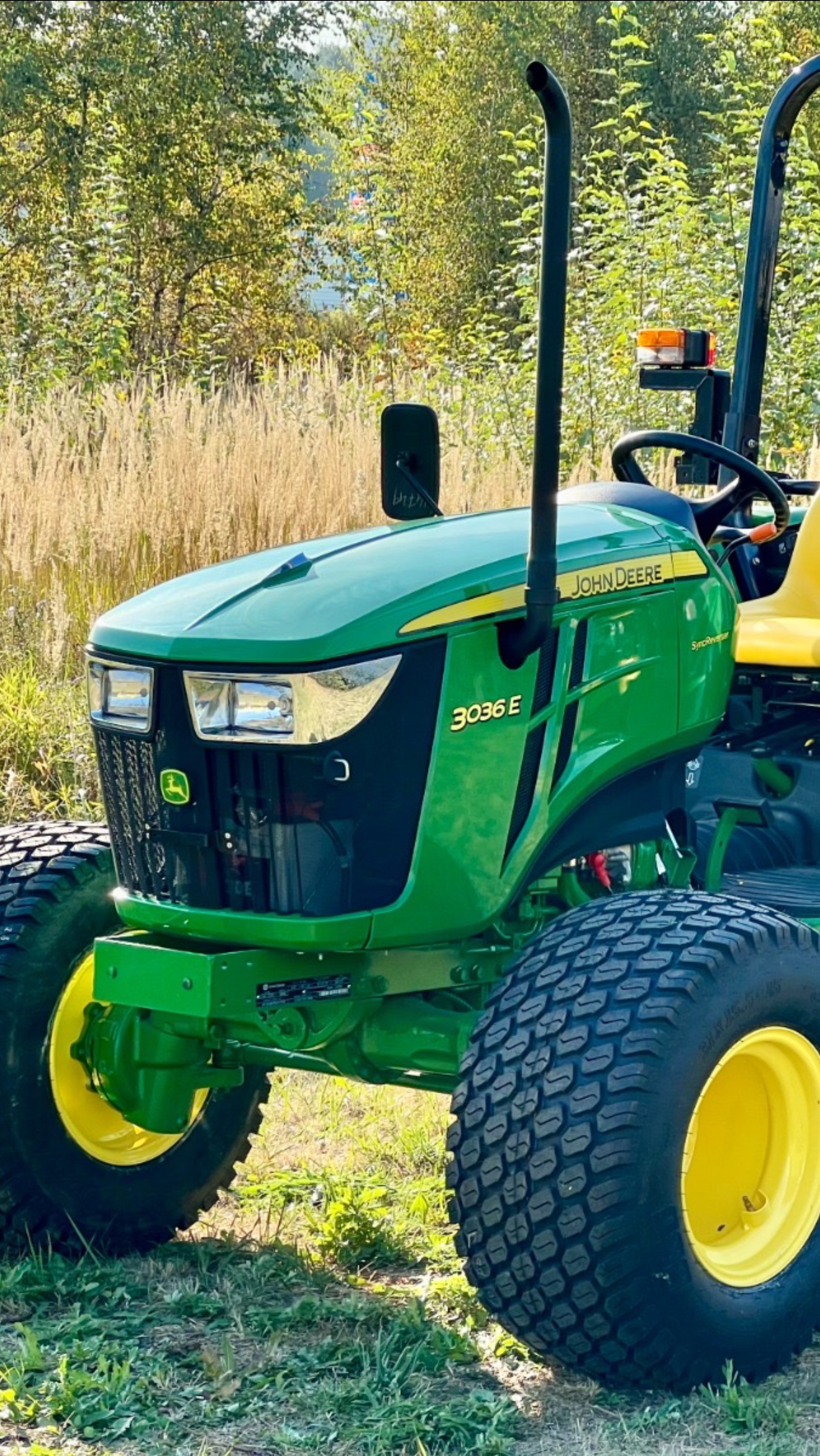 Вам нужно что то больше чем трактор, тогда  John Deere #трактор #минитрактор #джондир #обзор #тест