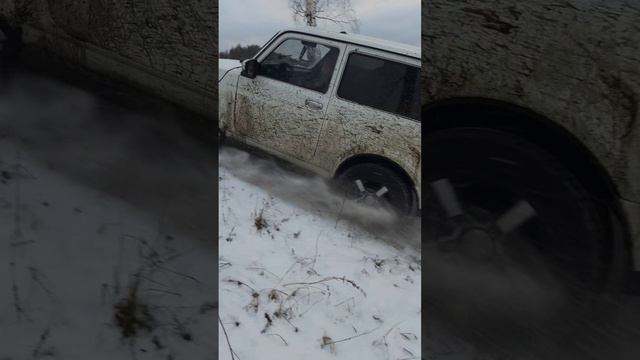 нива urban в гору на летней резине #auto #4x4 #offroad #нива