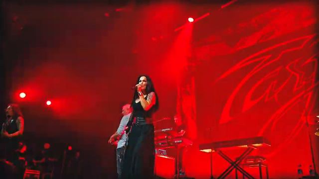 Tarja & Marko - Planet Hell (Nightwish) LIVE