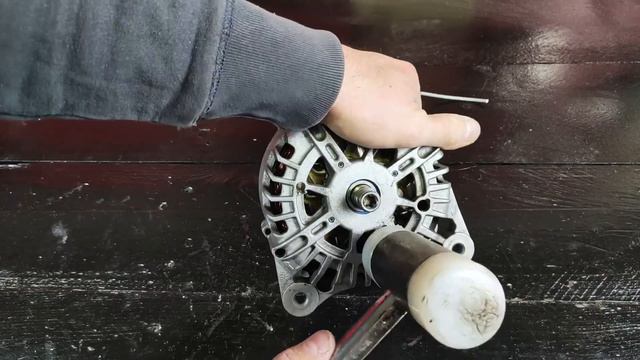 How to make a FREE ENERGY generator with CAR ALTERNATOR and a MOTOR