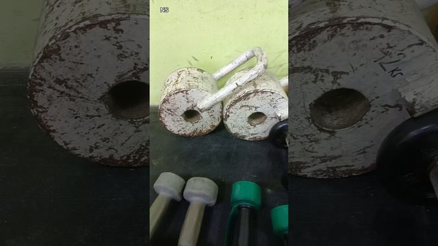 как называется , 
и что можно с ними делать ?