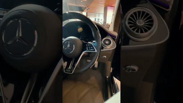 Interesting Car Places IN TOKYO