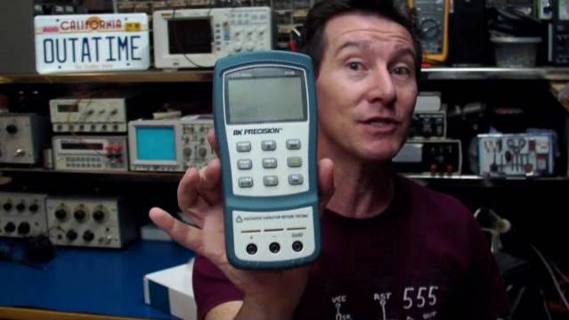 EEVblog #137 - BK Precision 879B Handheld LCR Meter Review