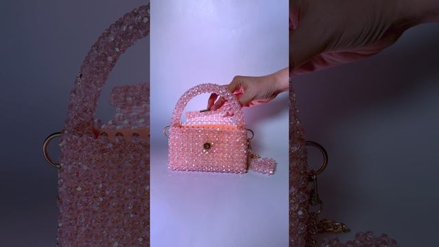 Сумочка из бусин. Купить или заказать: https://vk.com/beadstobags