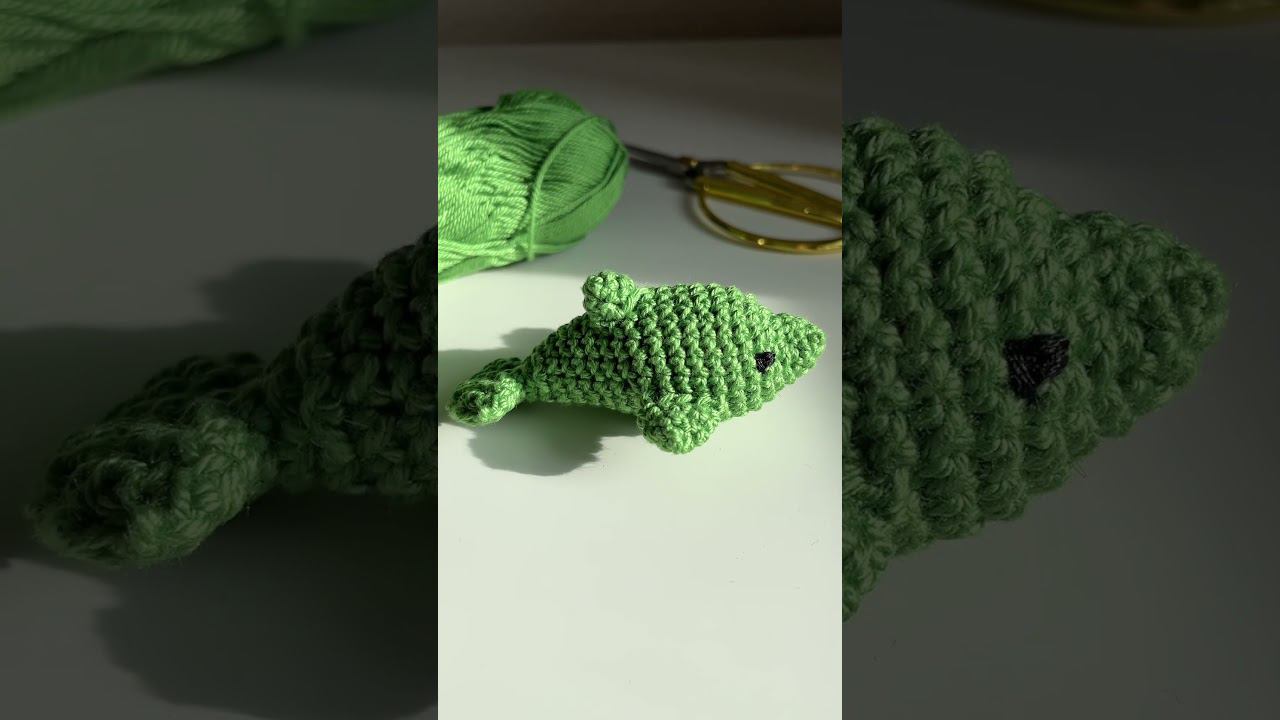 Вязаный Дельфинчик в технике амигуруми #amigurumi #crochet #handmade #вязаныйдельфин