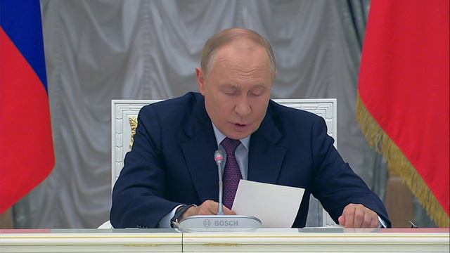 «Монополия SWIFT скоро закончится!»: Путин сообщил о создании наднациональной платежной системы