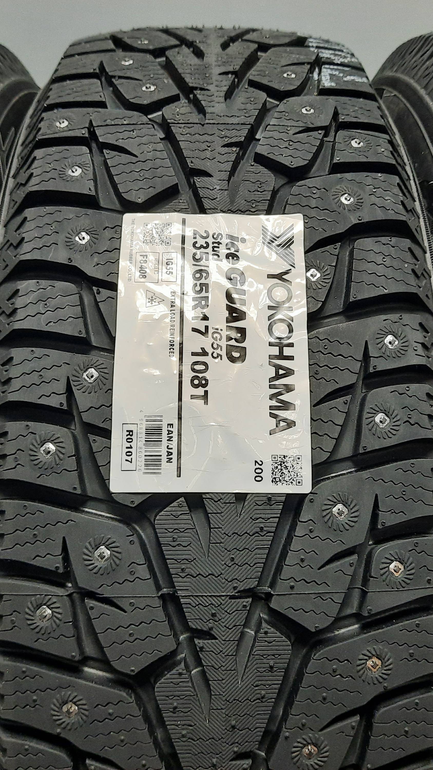 Yokohama iceGuard iG55 235/65 R17 108T