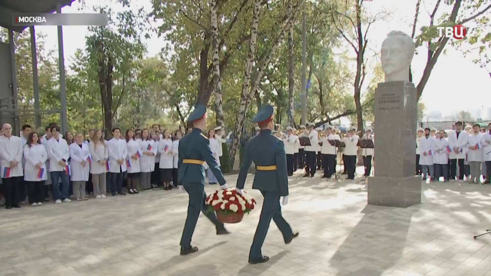 Выставку к 150-летию Николая Семашко открыли в Москве / События на ТВЦ