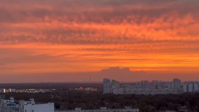 🌅Сегодня был невероятный рассвет над Москвой🌅